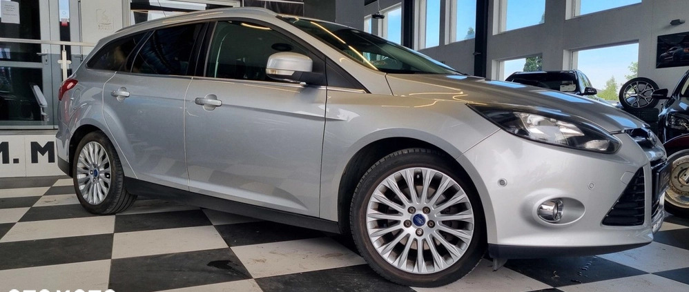Ford Focus cena 24900 przebieg: 206957, rok produkcji 2011 z Nowy Dwór Mazowiecki małe 667